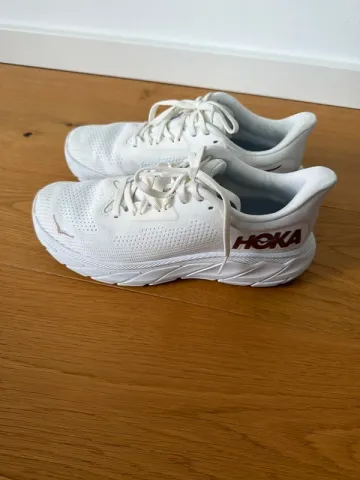 Used Hoka Arahi 7 bike — image 3 of 7