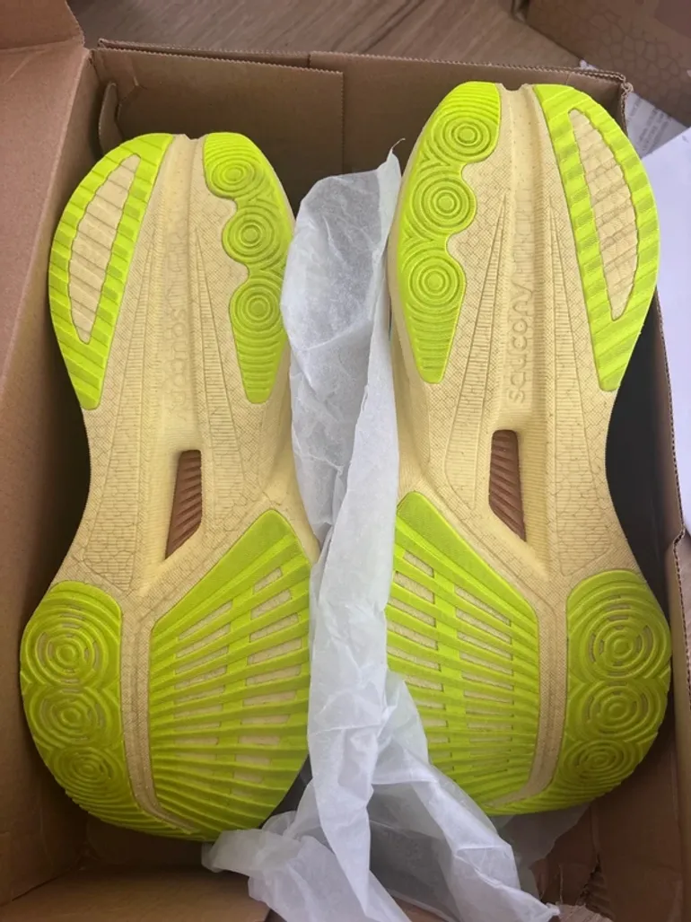 Used Saucony Endorphin Speed 5 bike — image 6 of 6