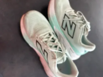 Used New Balance Fresh Foam X880 v15 bike — image 1 of 3