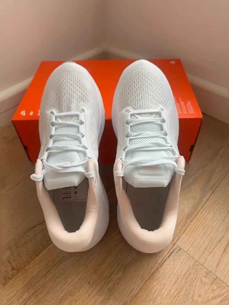 Tweedehands Nike Air Zoom Structure 24 bike — afbeelding 5 van 9