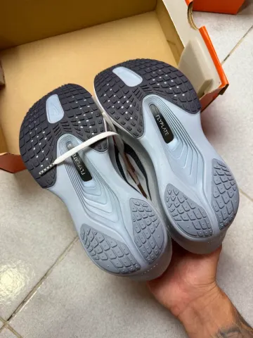 Używany White Zoom Fly 6 bike — zdjęcie 5 z 7
