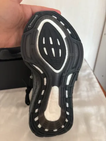 Tweedehands Adidas Ultraboost bike — afbeelding 5 van 6
