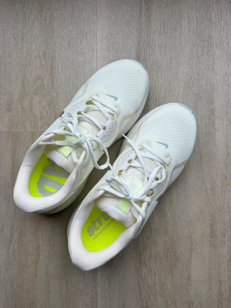 Nike Structure 26 bike d'occasion — image 2 sur 7
