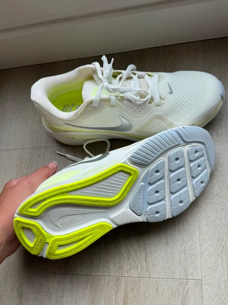 Nike Structure 26 bike d'occasion — image 4 sur 7