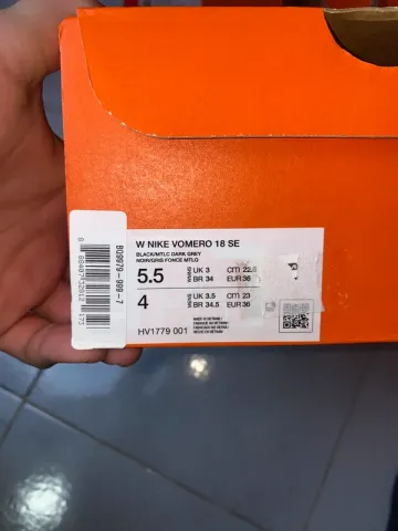 Nike Vomero 18 SE bike de segunda mano — imagen 8 de 8