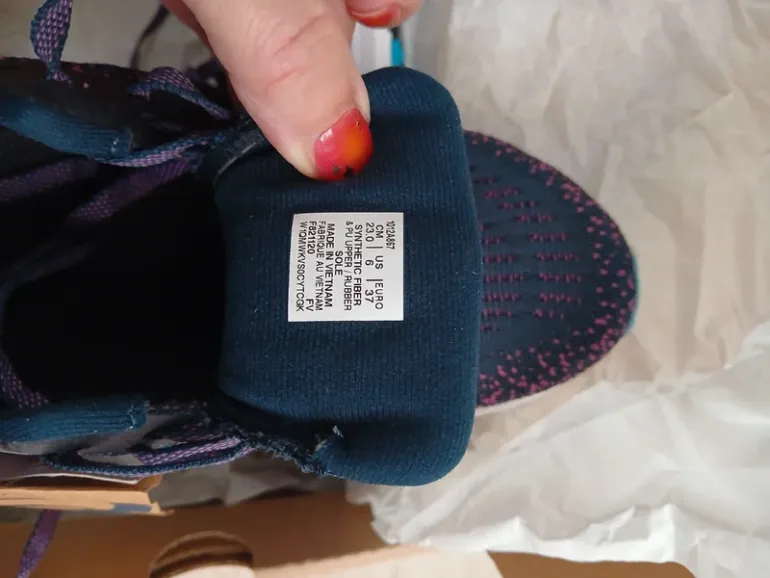 Used Asics Running Shoes bike — image 8 of 9