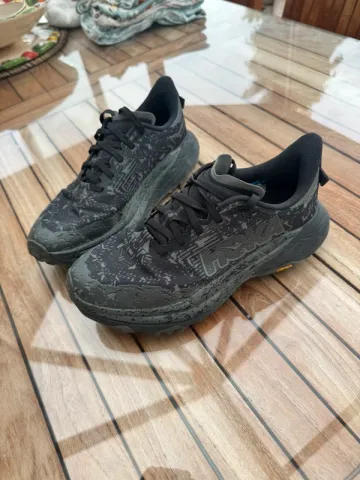 Used Hoka Speedgoat 6 bike — image 3 of 5