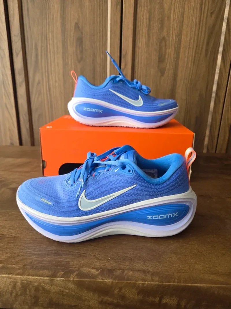 Used Pegasus Vomero Plus Running Shoes