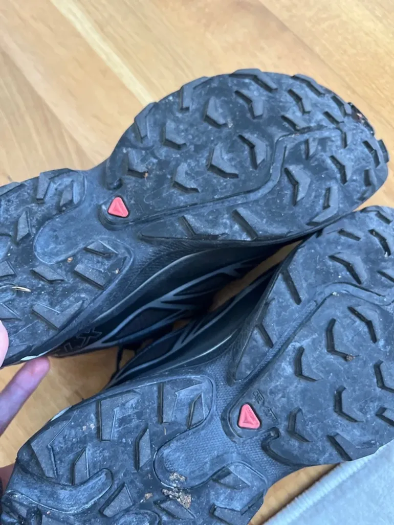 Used Salomon XT-6 Gore-Tex bike — image 5 of 8
