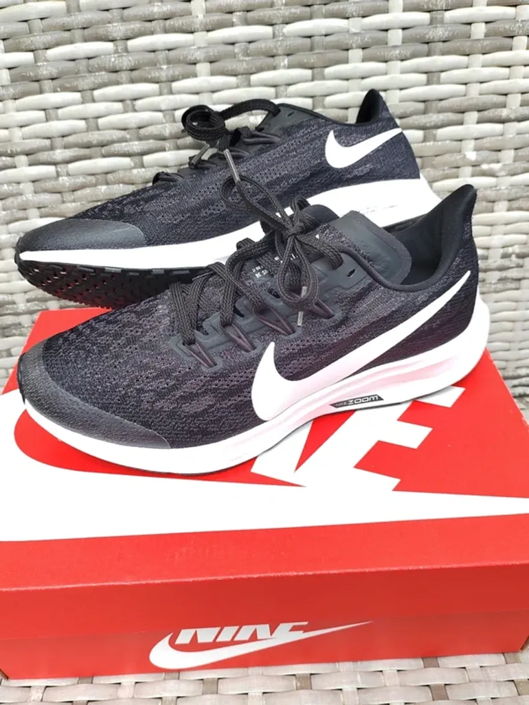 Used Lightweight Nike Zoom Pegasus 36 bike — image 2 of 9