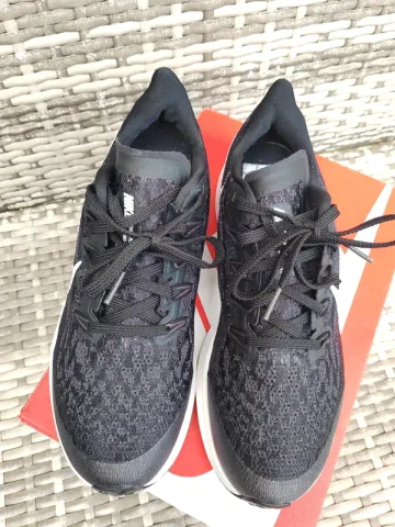 Used Lightweight Nike Zoom Pegasus 36 bike — image 5 of 9