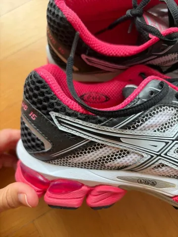 Used Asics Running Shoes Women bike — image 2 of 8