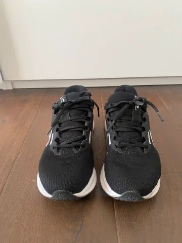 Nike Downshifter 13 bike usato — immagine 2 di 7