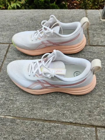 Asics Running Shoes Women bike usato — immagine 2 di 4