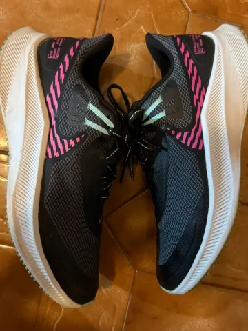 Nike Running shoes bike usato — immagine 2 di 3