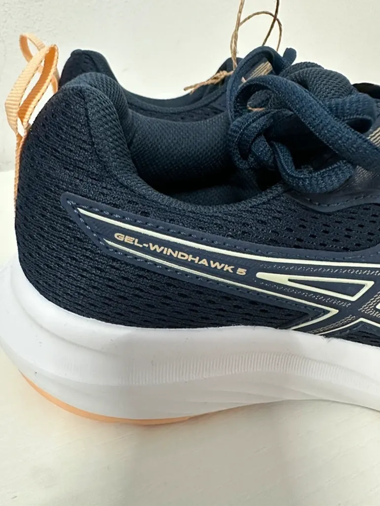 Asics Running Shoes bike usato — immagine 2 di 6