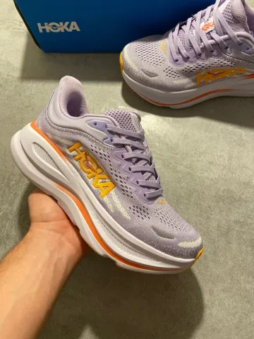 Hoka Bondi 9 bike usato — immagine 1 di 5