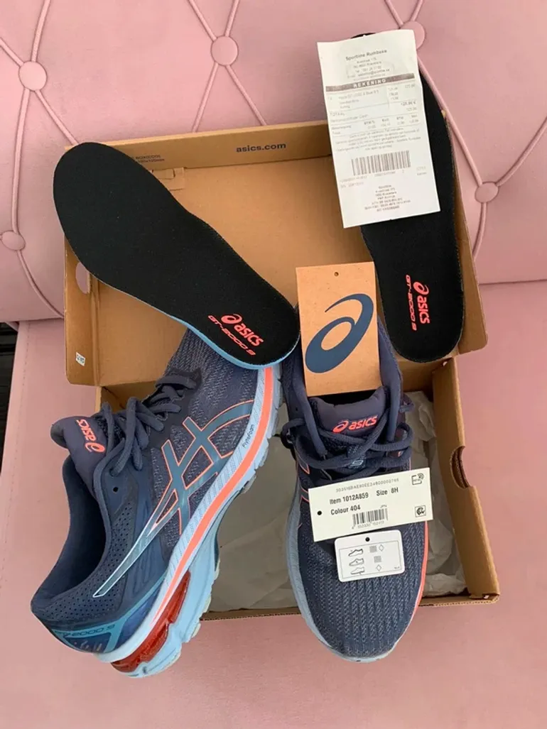 Used Asics GT-2000 9 bike — image 2 of 11