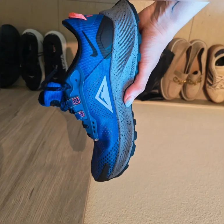 Used Pegasus Trail 3 bike — image 1 of 4