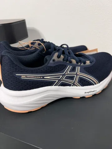 Asics Gymnastics Shoes bike usato — immagine 1 di 6