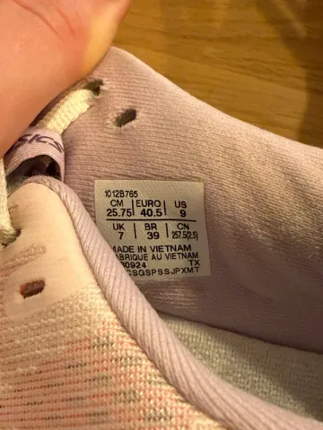 Käytetty Asics Novablast 5 bike — kuva 8 / 8