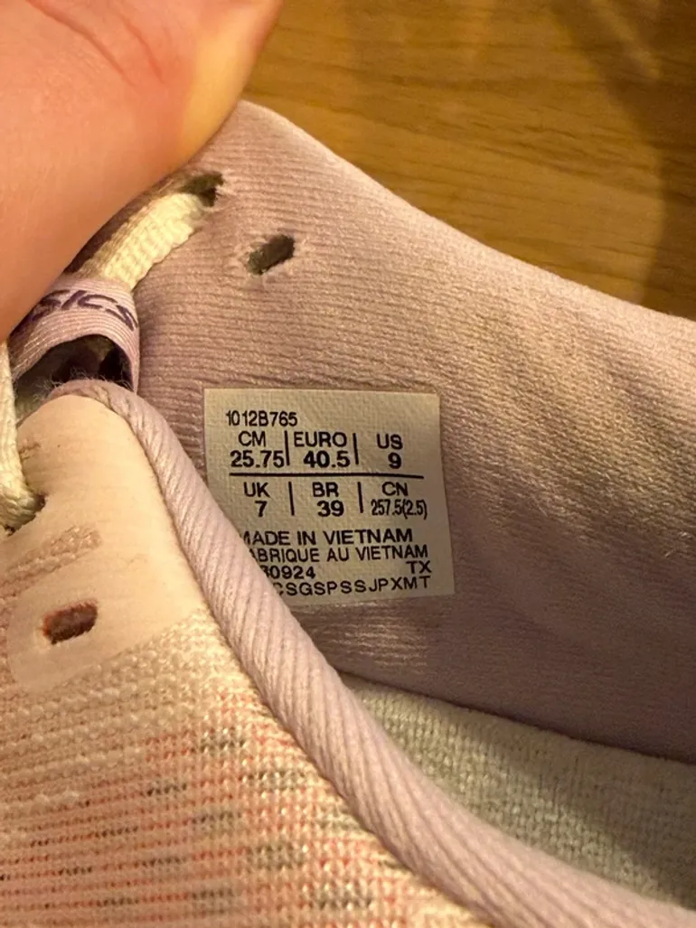 Käytetty Asics Novablast 5 bike — kuva 8 / 8