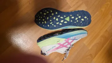 Brugt Asics Sneakers bike — billede 3 af 5