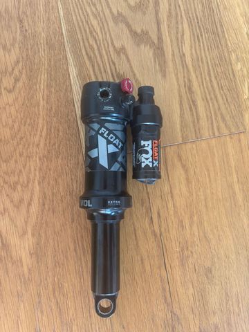 Used Fox Float X Performance 2022 bike — image 1 of 4