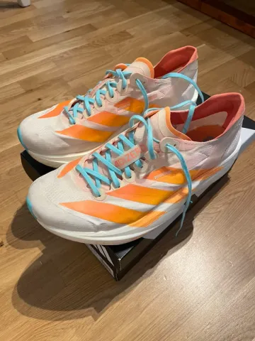 Adidas adizero Takumi Sen 11 bike usato — immagine 1 di 4