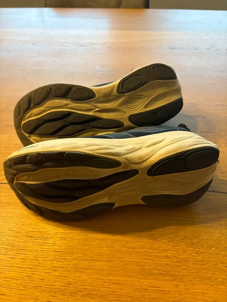Used New Balance 1080 bike — image 5 of 5