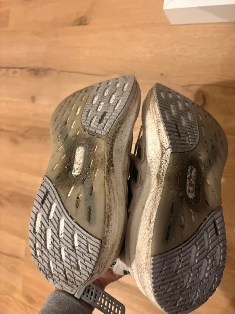 Used Adidas Ultraboost bike — image 2 of 4