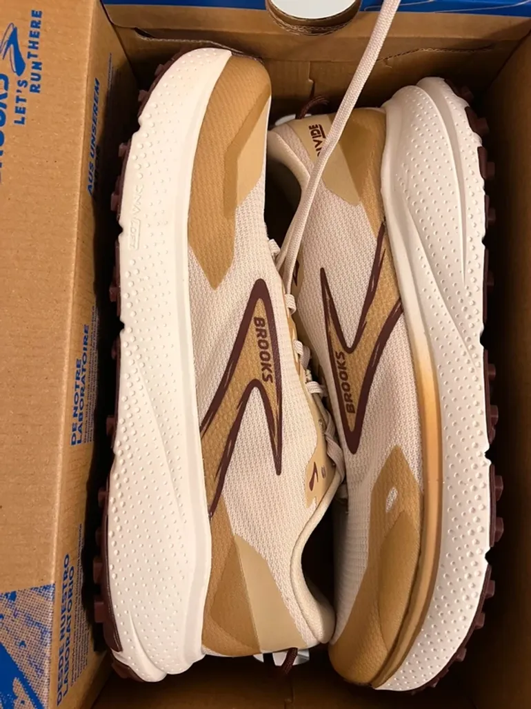 Used Brooks Divide 6 bike — image 6 of 6