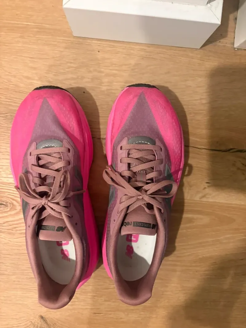 Used New Balance FuelCell Rebel v5 Running Shoes