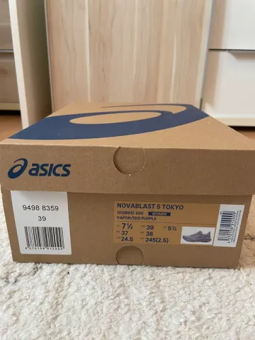 Brugt Asics Novablast 5 Tokyo 2025 bike — billede 8 af 8