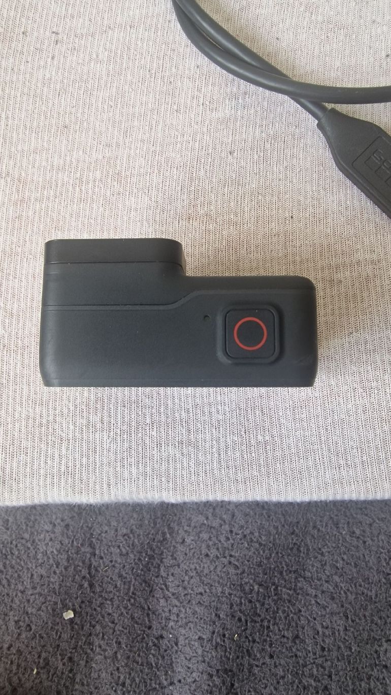 Used Go Pro Hero 7 Black 2018 bike — image 4 of 14