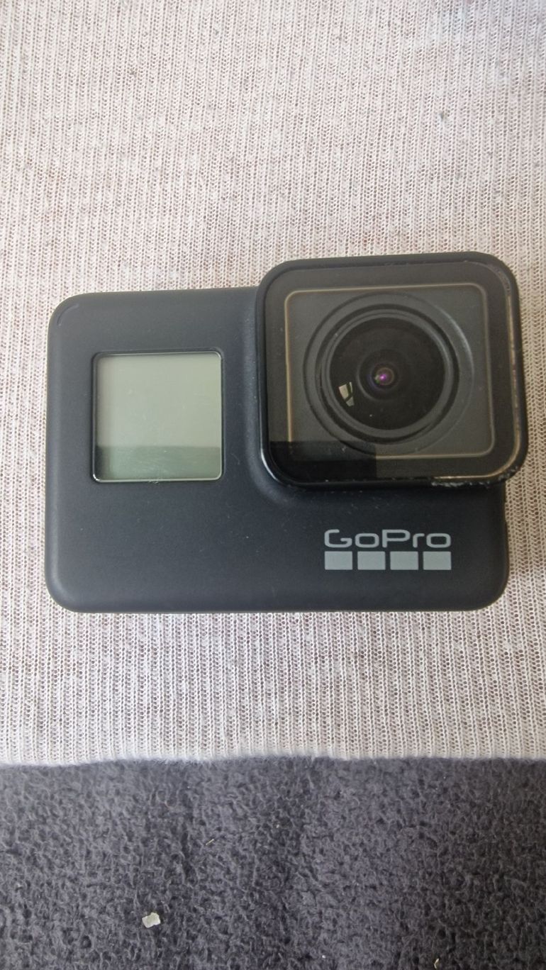 Used Go Pro Hero 7 Black 2018 bike — image 2 of 14