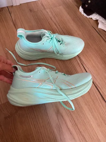Used Asics Nimbus bike — image 1 of 3