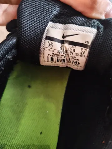 Used Nike Air Max bike — image 6 of 6
