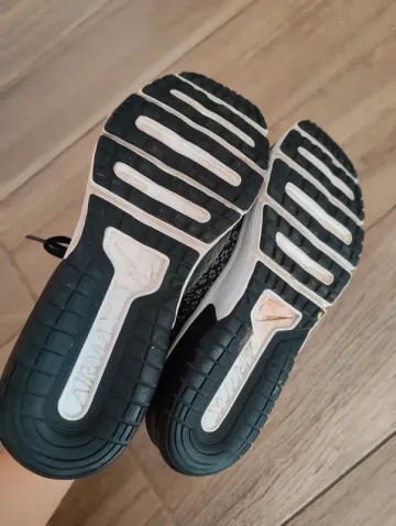 Used Nike Air Max bike — image 5 of 6