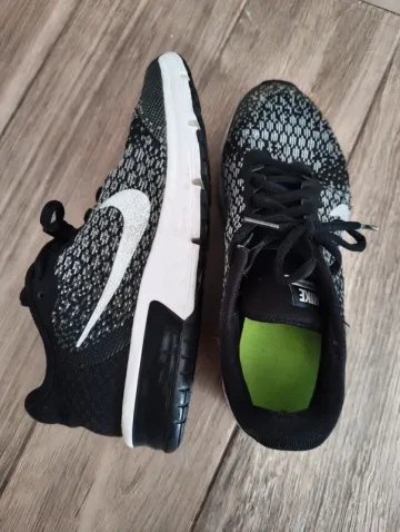 Used Nike Air Max bike — image 2 of 6