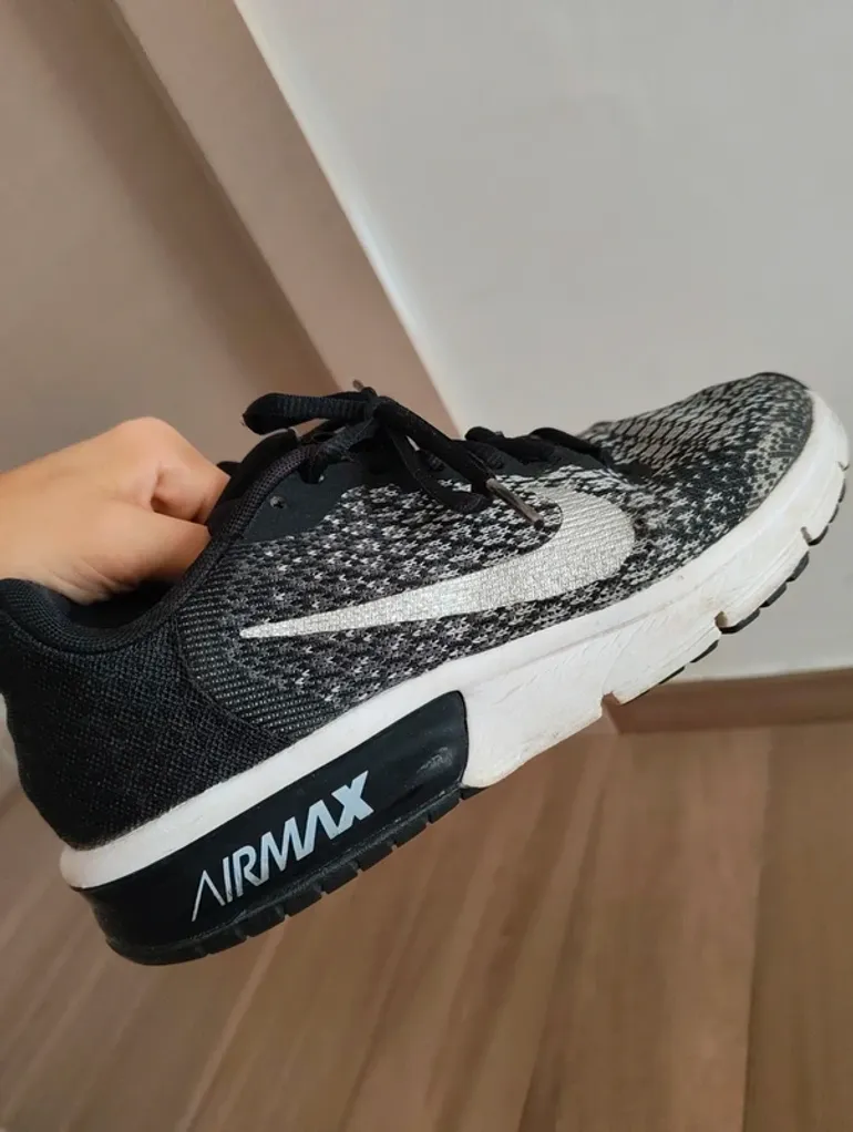 Used Nike Air Max bike — image 1 of 6