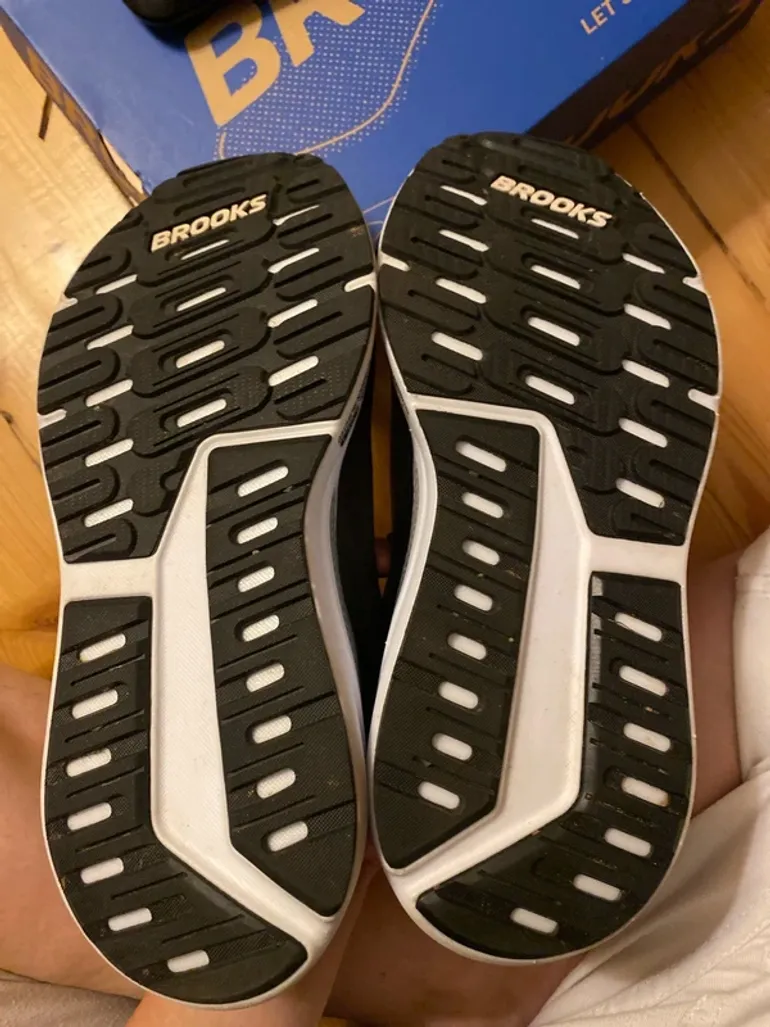 Used Brooks Ariel GTS 26 bike — image 6 of 9