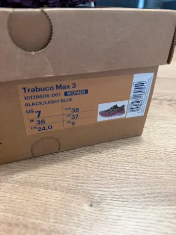 Used Asics Trabuco Max 3 bike — image 4 of 5