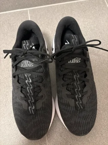 Used Nike Laufschuhe bike — image 2 of 5