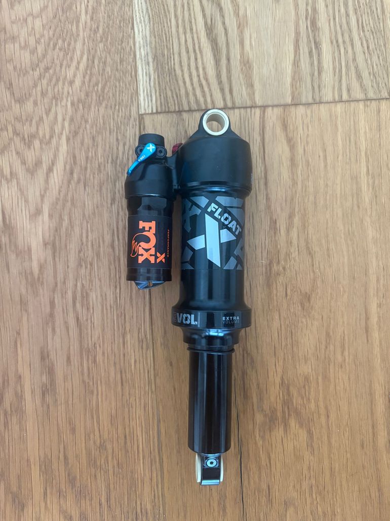 Fox Float X Performance 2024 bike usato — immagine 2 di 6