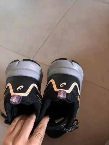 Używany Asics Running Shoes bike — zdjęcie 7 z 9