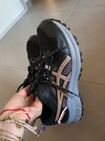 Używany Asics Running Shoes bike — zdjęcie 5 z 9
