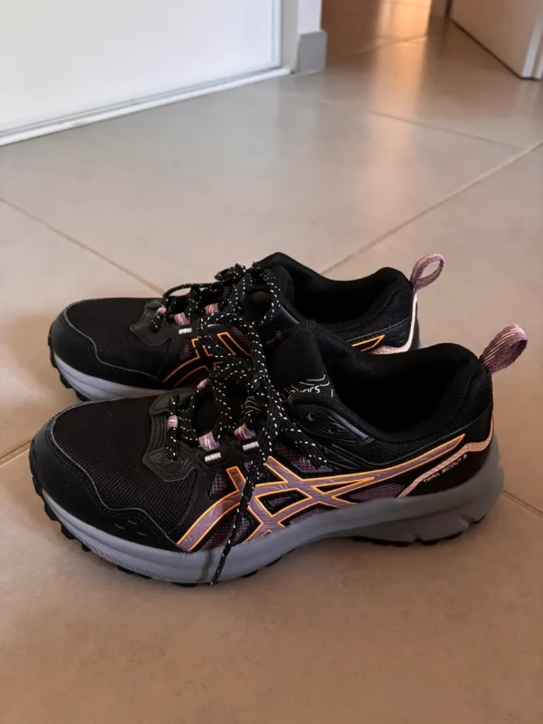 Używany Asics Running Shoes bike — zdjęcie 9 z 9
