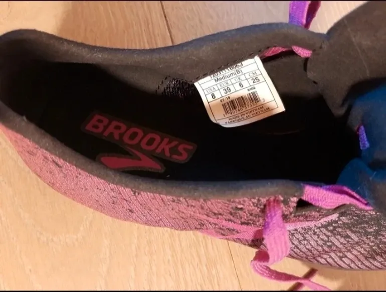 Używany Brooks Running Shoes bike — zdjęcie 9 z 9