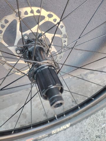 Used Syncros X-28 TR Wheels 2026 bike — image 5 of 10
